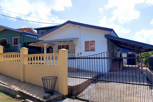 01 Front View 1