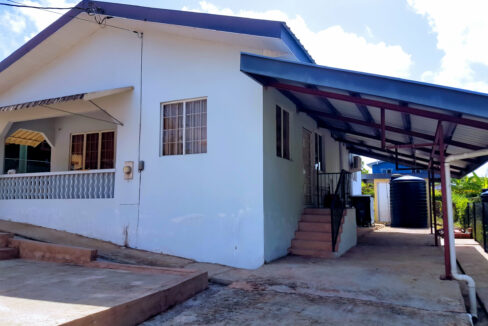 02 Front View 3