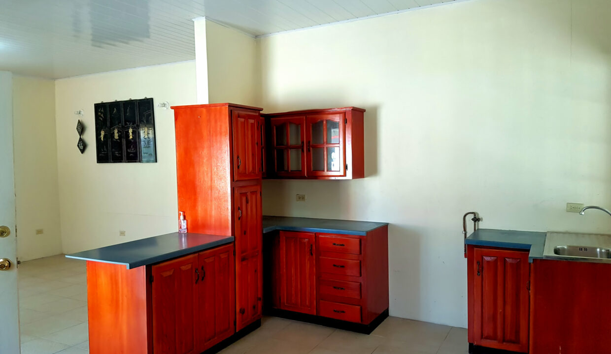 05 Kitchen