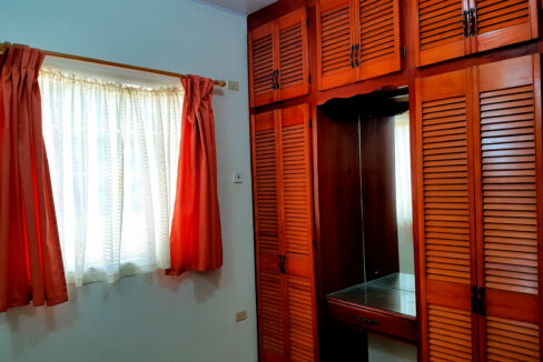 09 Bedroom 1